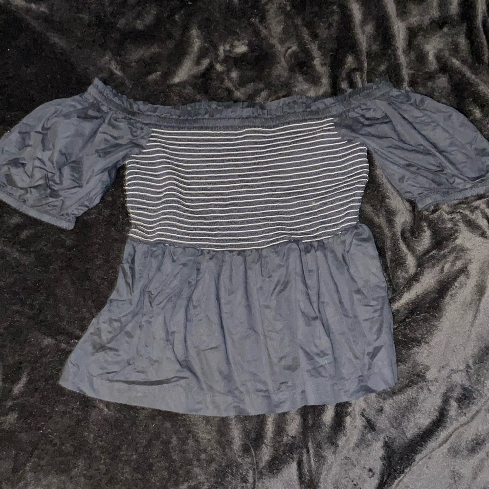 Old navy puff sleeve blouse